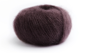 06 CHESTNUT BROWN